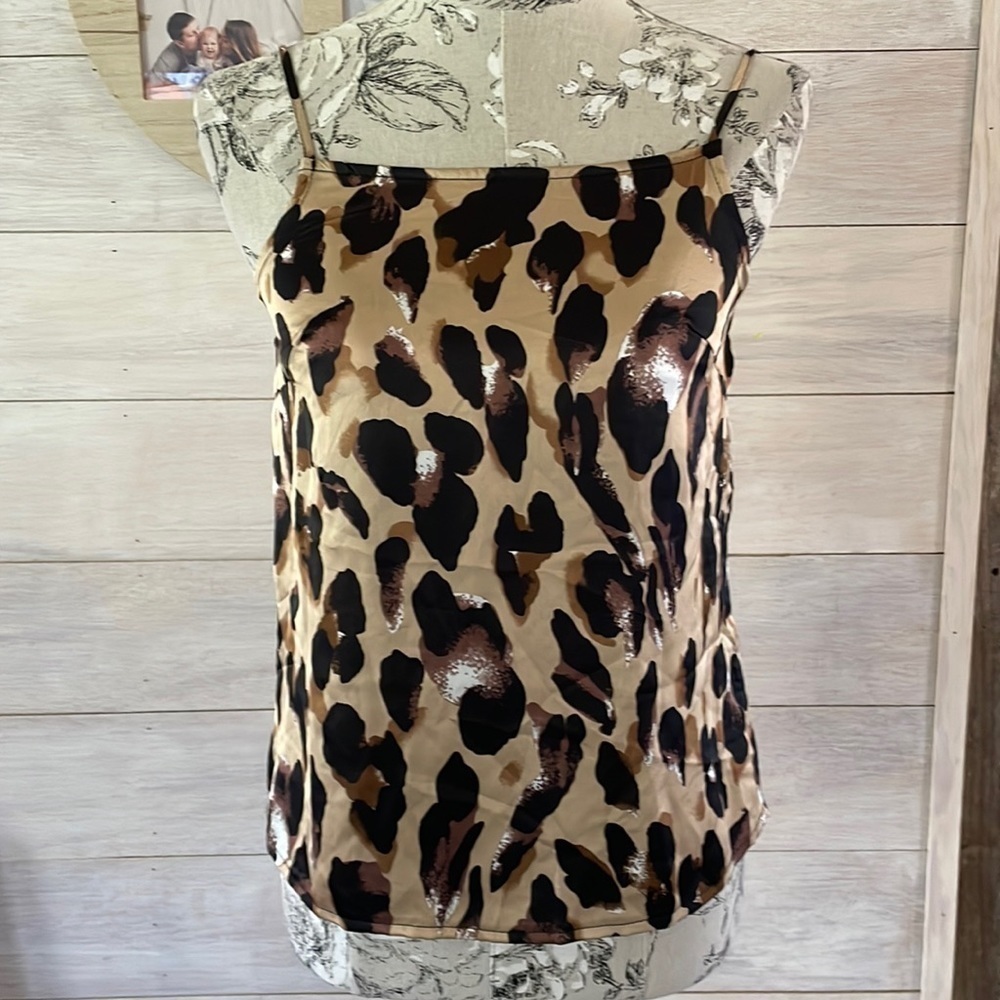 🆕 Parisian Leopard Top 10